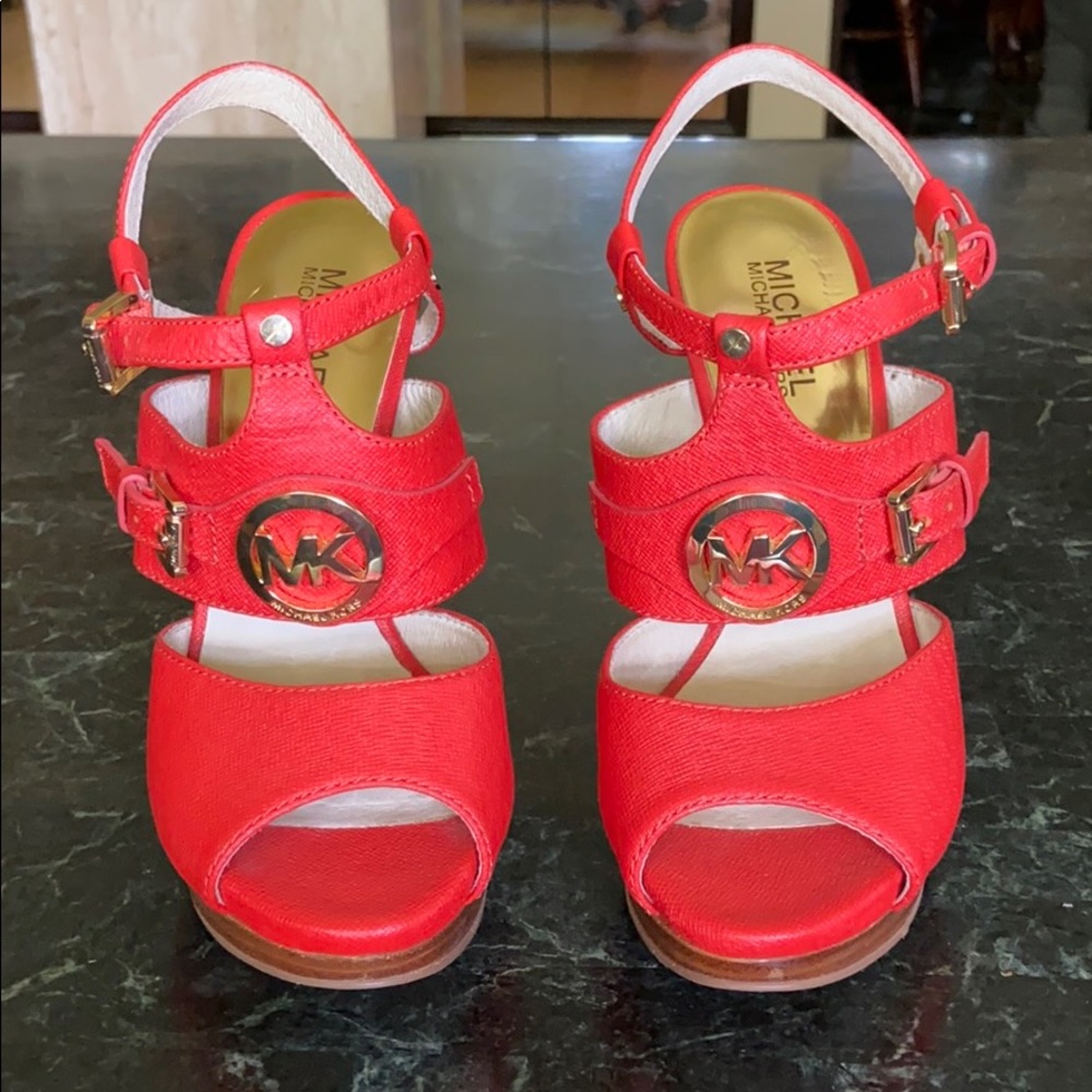 Michael Kors bright orange heels; Size 6 1/2